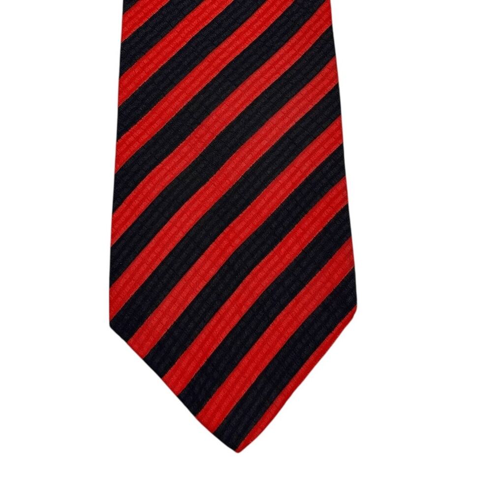 BOSS Hugo Boss Red & Black Diagonal Stripe Silk Tie 100% Silk‎ Italy 59" 4"
